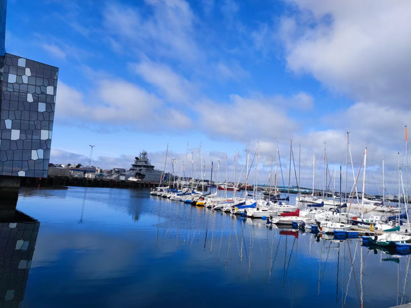 Harpa 雷克雅未克音乐厅和会议中心